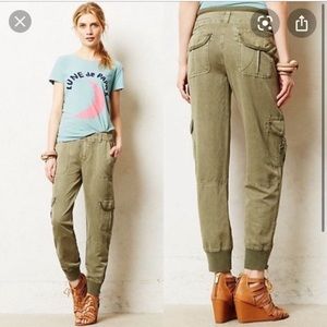 Chic and slouchy cargo pants